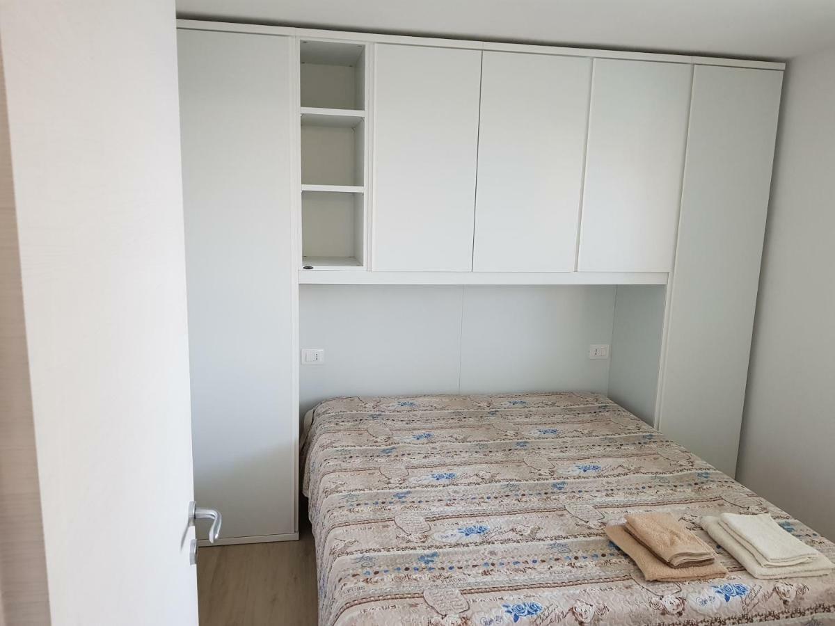 Sea House Tonnara Apartment Шака Екстериор снимка